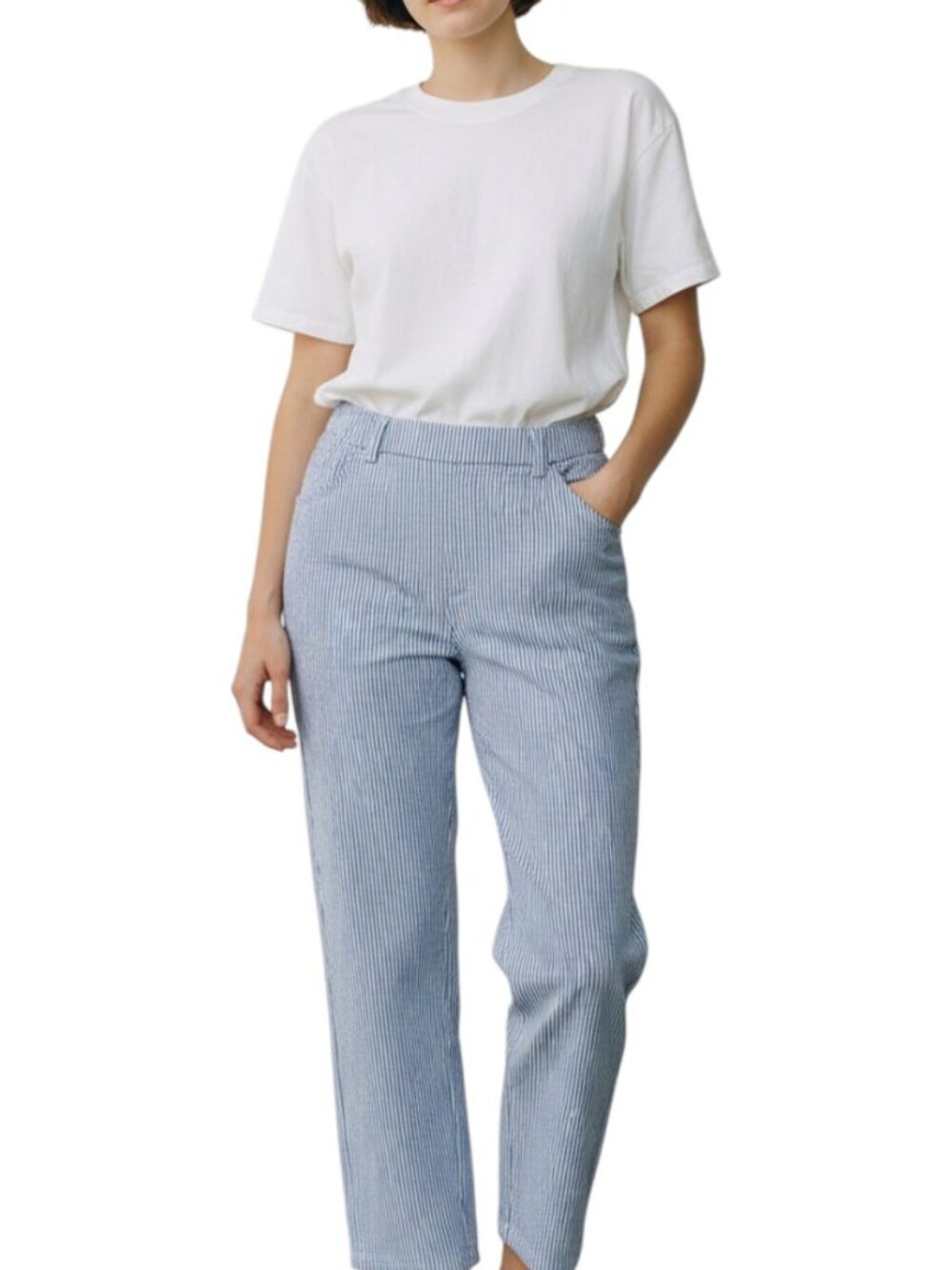 Hilary Radley Large Classic Blue and White Seersucker Cropped Pants 2 Pockets - Picture 1 of 8
